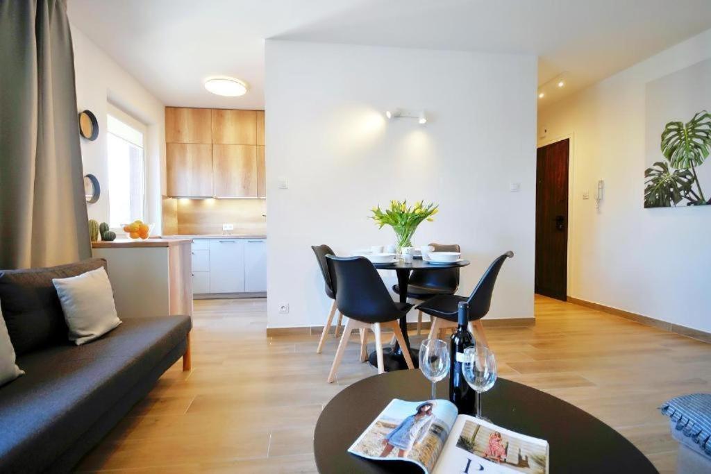 Apartamenty Portowe Westerplatte 19 Kolobrzeg Exterior photo